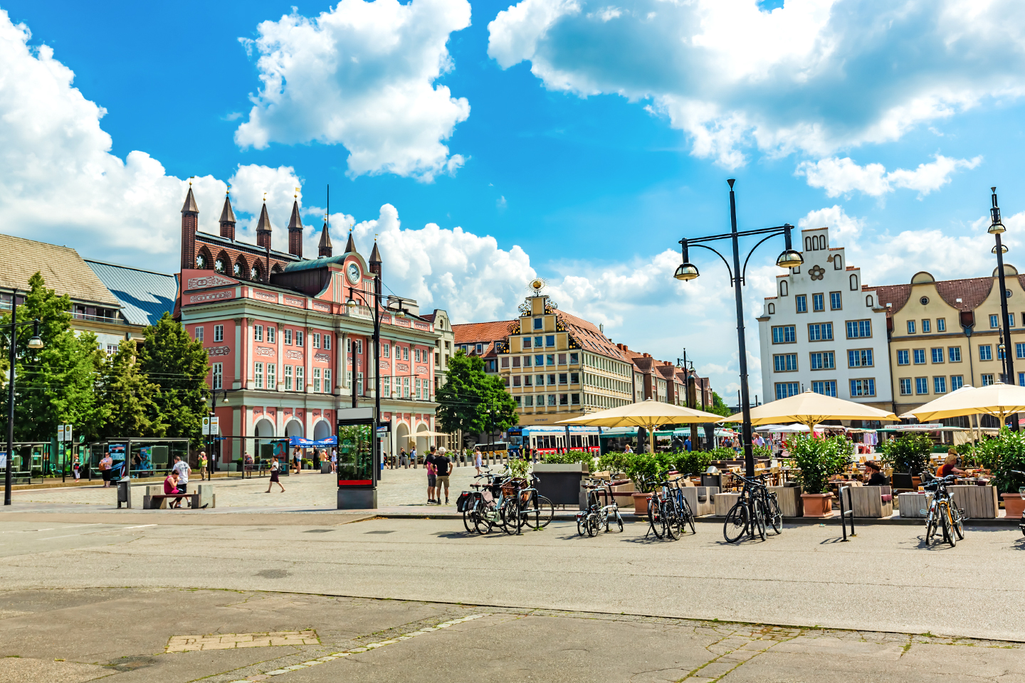 Bild von Potsdam unter blauem Himmel
